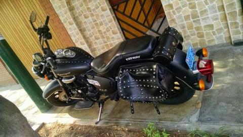 Vendo Moto Superlight 200