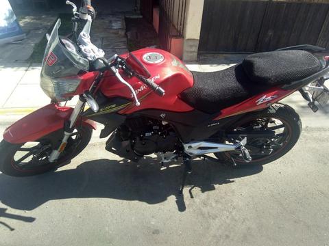 Se Vende Moto X Motivo de Viaje Del 2017