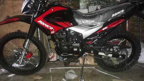 Moto ronco 200