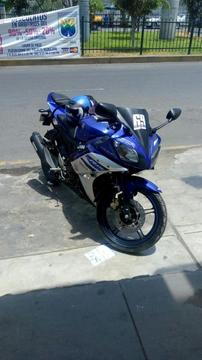 Yamaha R15 Vendo