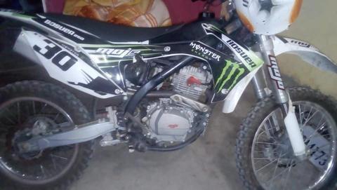 MOTOCROSS BOSUER M5 250