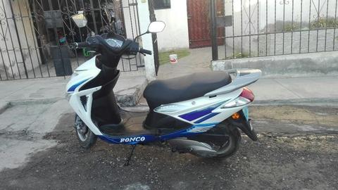 Vendo Moto Scooter Ronco Año 2016
