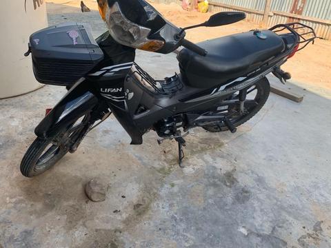 Moto Oriol Lifan 110