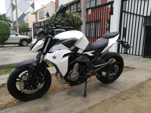 Preciosa Moto 650cc