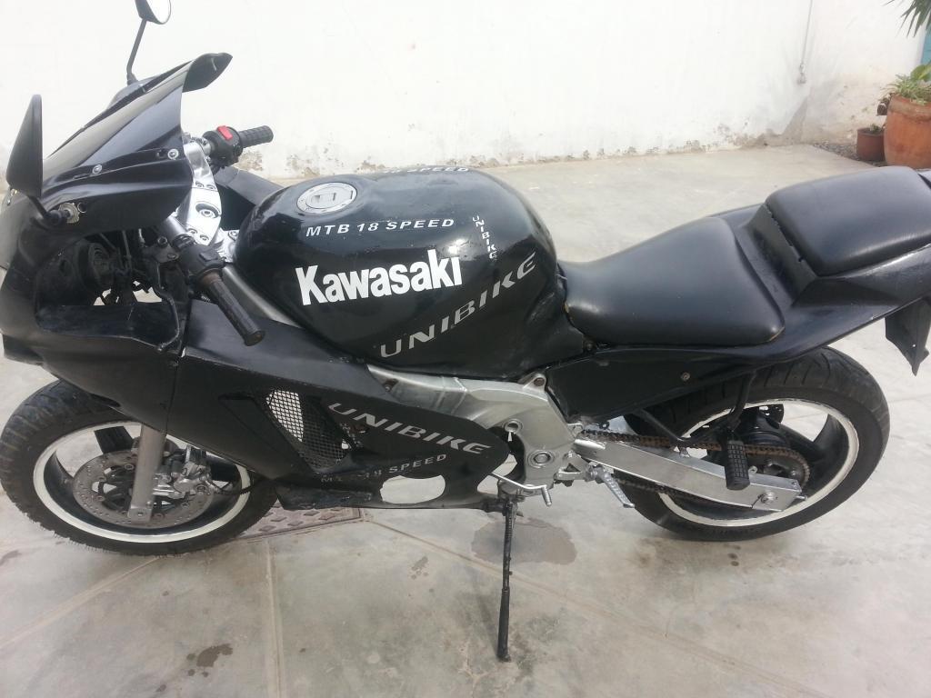 Vendo Moto Kawasaki