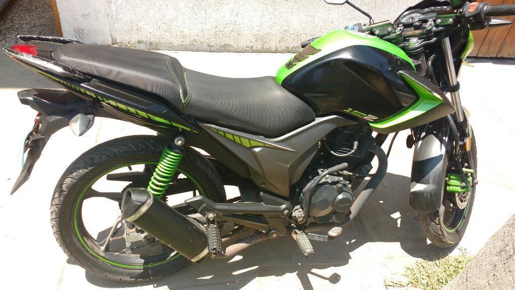 Moto 150z Italika con Soat