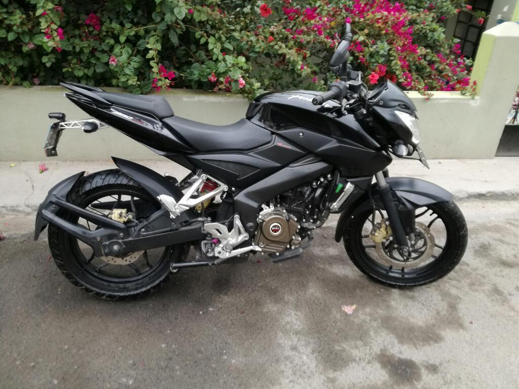 Moto Pulsar Ns 200