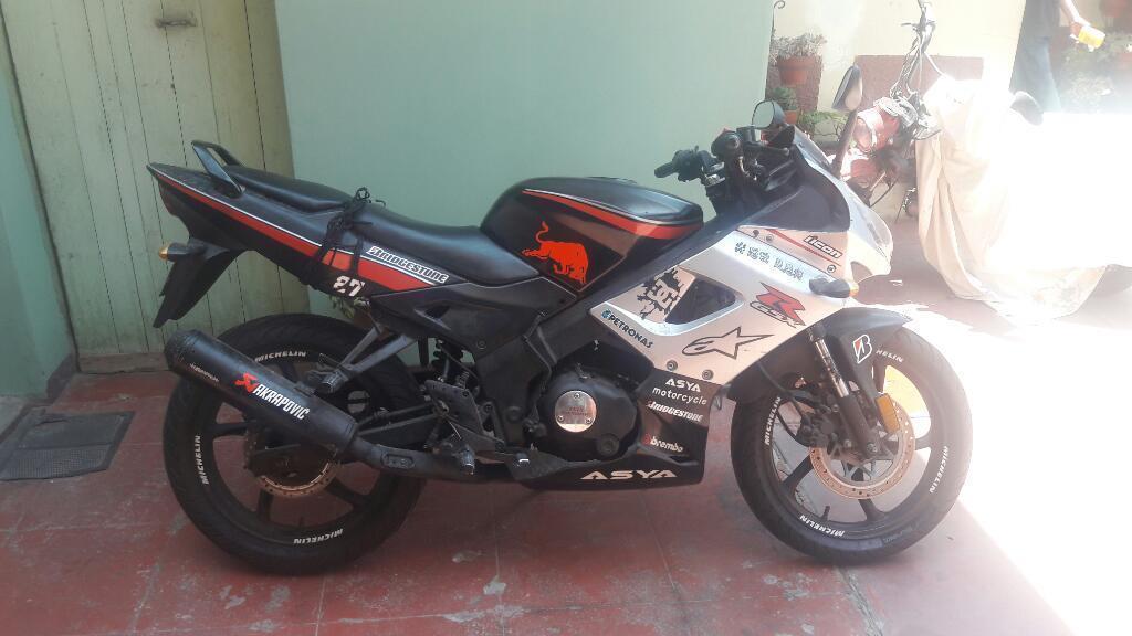 Vendo Moto Asya 200