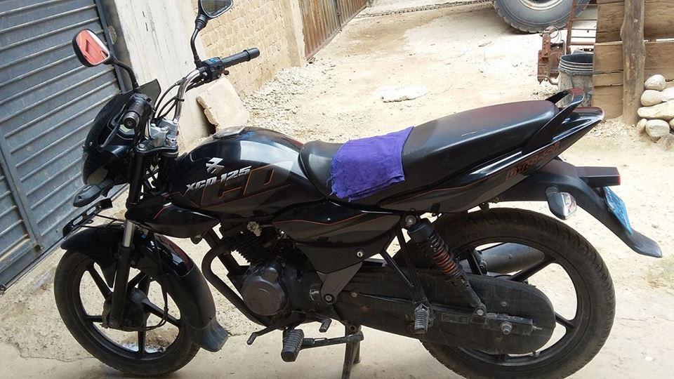 Vendo Moto Bajaj XCD 125