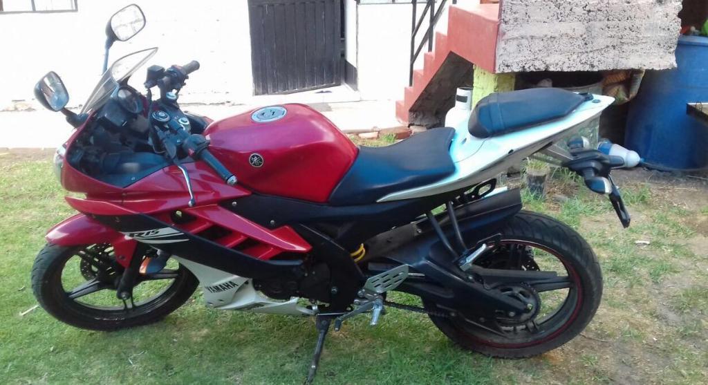 Vendo Moto Yamaha R15 Del 2013