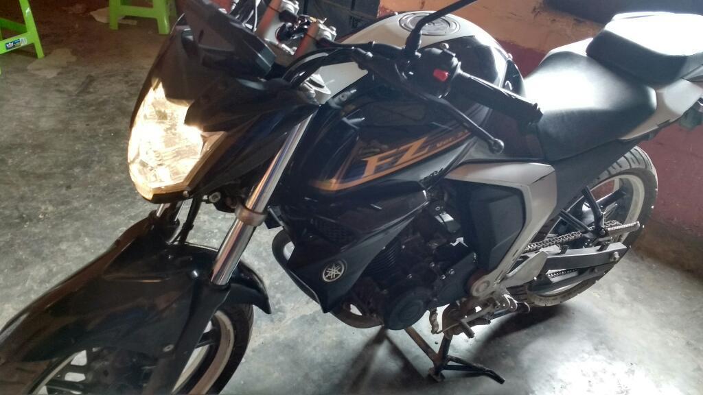 Vendo Moto Yamaha Fz Version 2.0