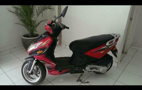 Vendo Moto Lifan