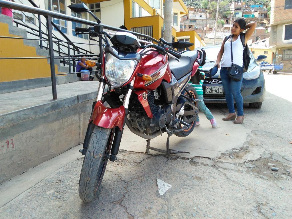 vendo yamaha fz16 año 2013 en perfecto estado