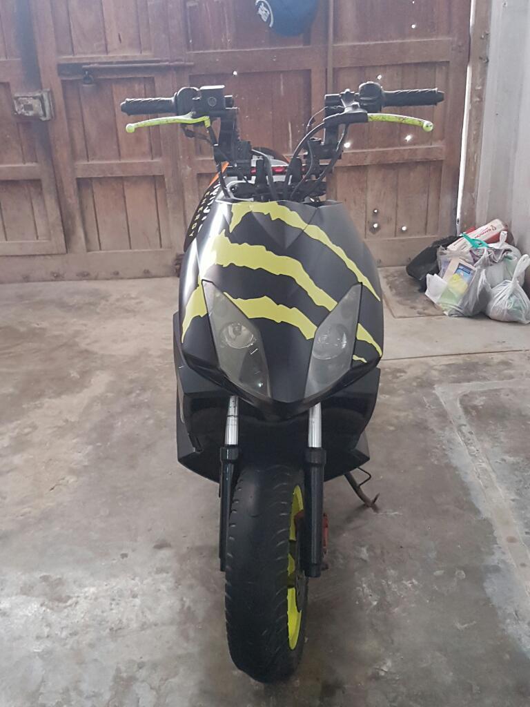 Moto Scooter