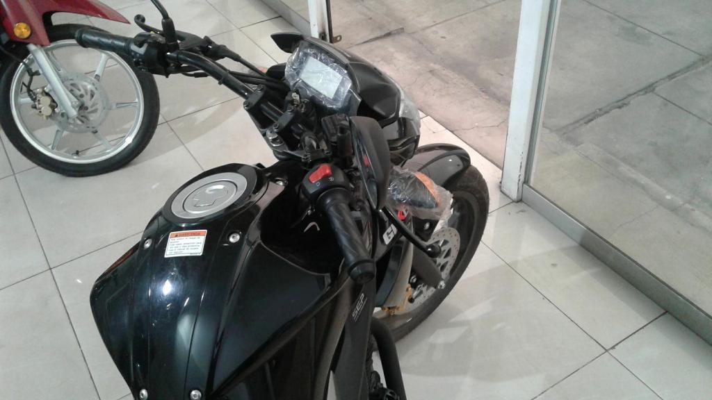 Vendo Moto SUZUKI GIXXER S/6200.00