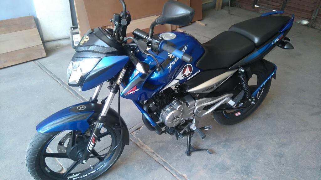 Vendo Pulsar 135 LS en perfecto estado