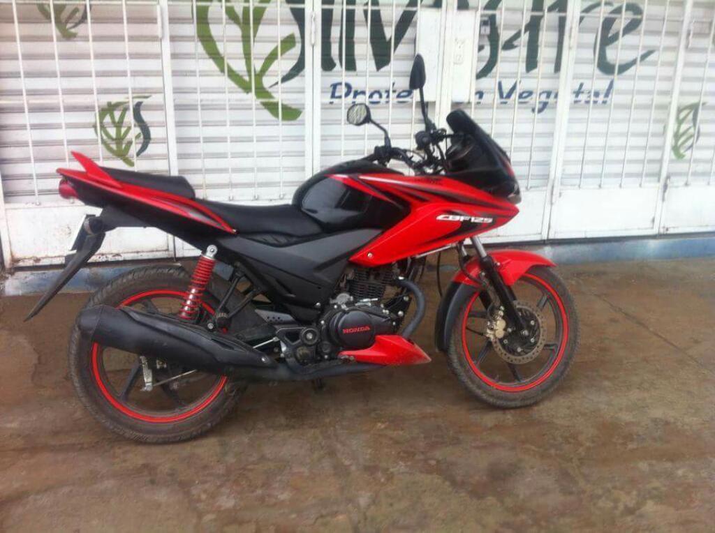 Vendo Cbf 125 Comunicarse por Wassap 952
