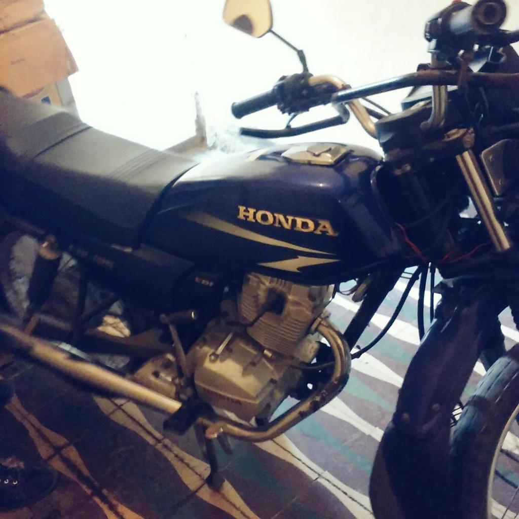 Moto Honda Chacarera Motor 125