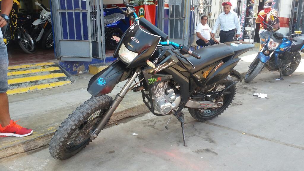 Moto Lineal Modelo Deportivo