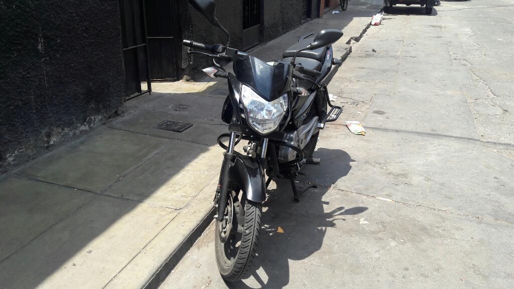 Moto Pulsar 135 Ls