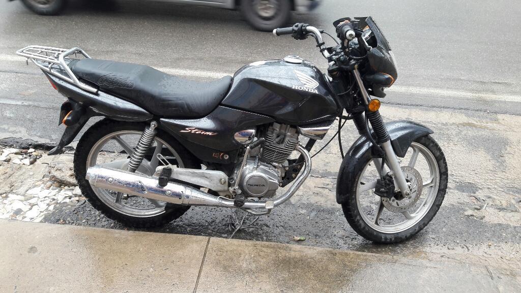 Vendo Moto Storn 125 Bien Conservado con