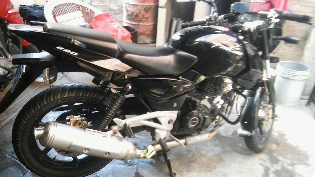 Vendo Moto Pulsar 220