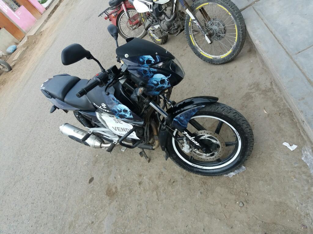 Moto Pulsar 200