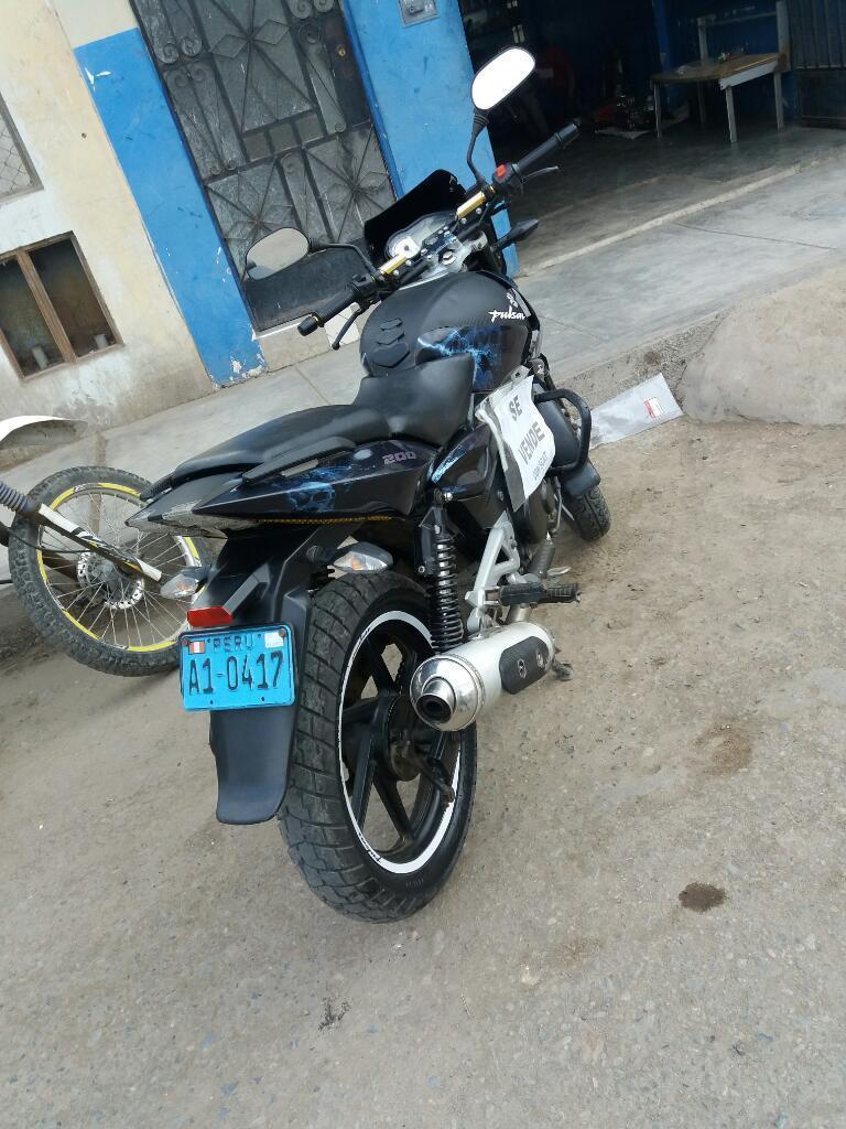 Moto Pulsar 200