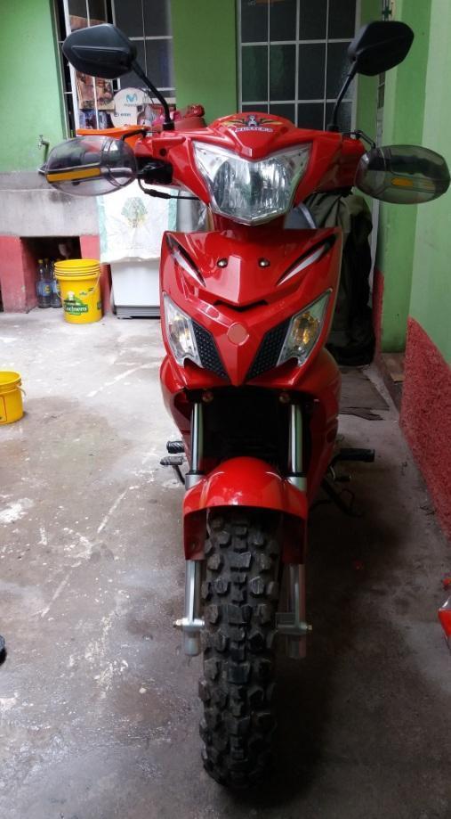 MOTO KUSTER S Danna 125