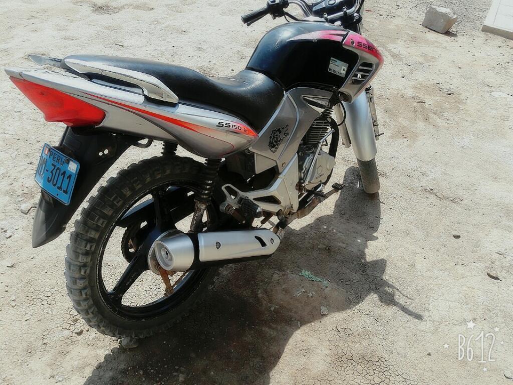 Vendo Moto