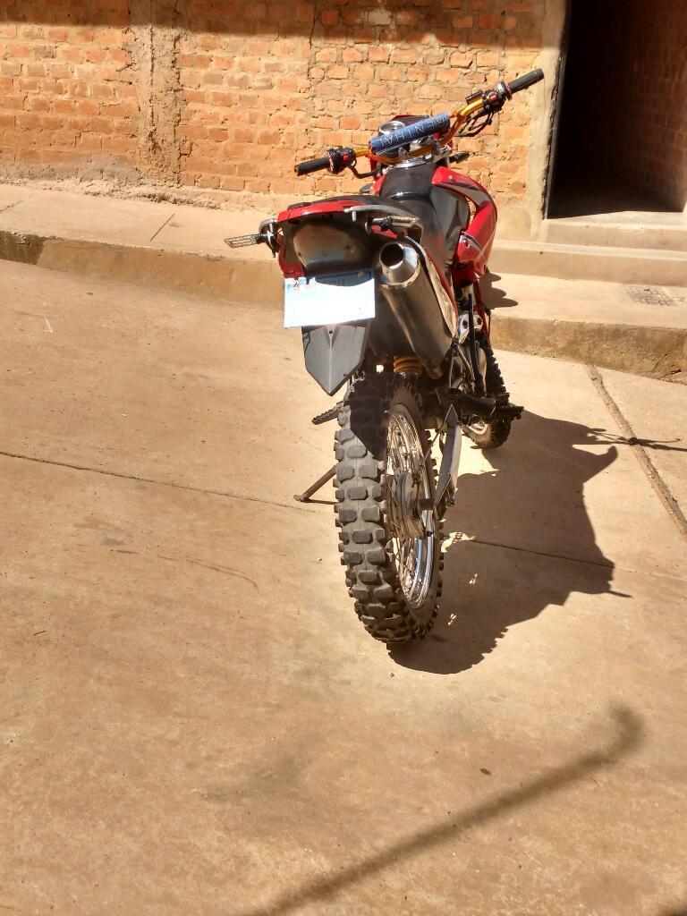 Vendo Moto