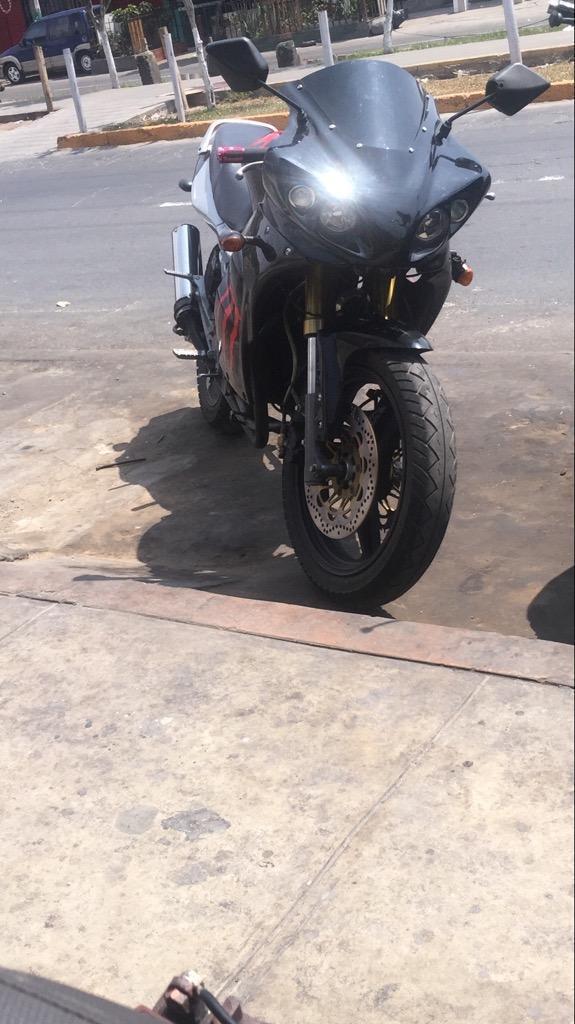 Vendo Moto Ocacion