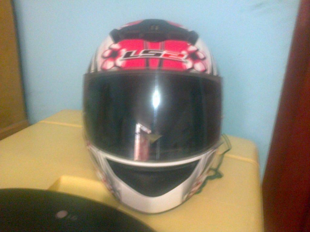 vendo casco LS2 certificado a 160 soles entrego a domicilio