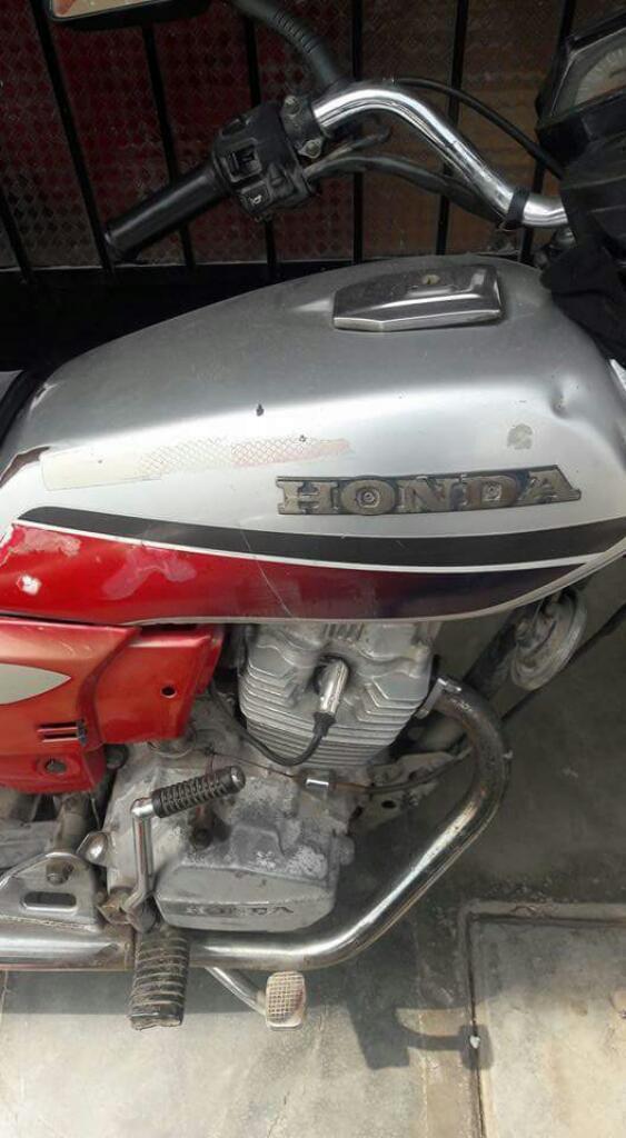Moto Honda Lineal