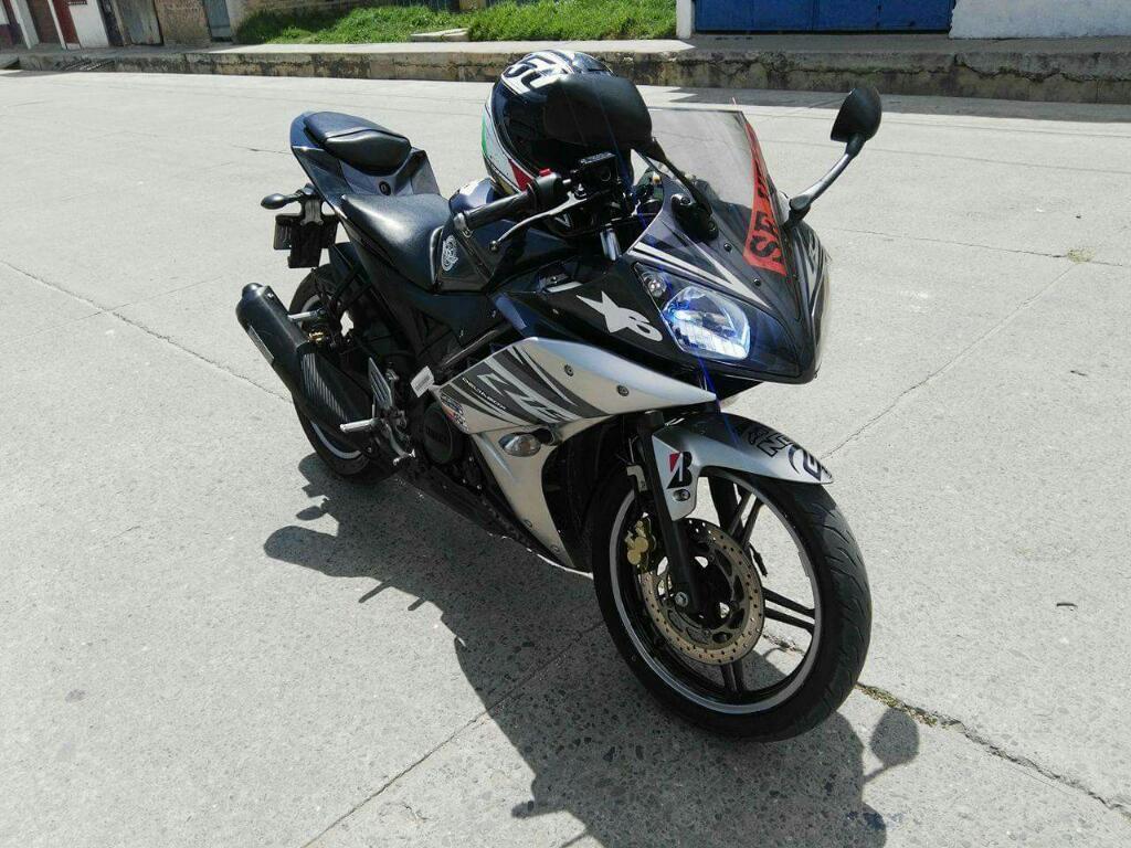 Yamaha R15