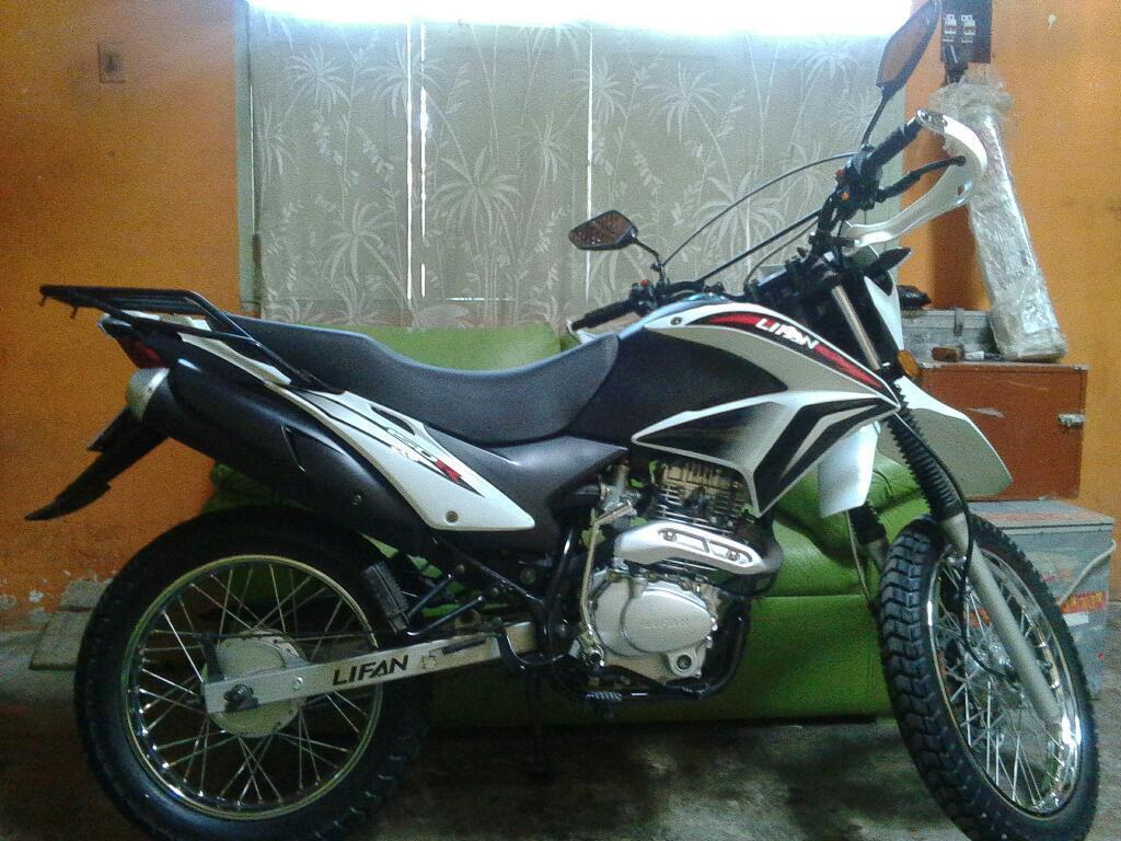 Vendo moto nueva