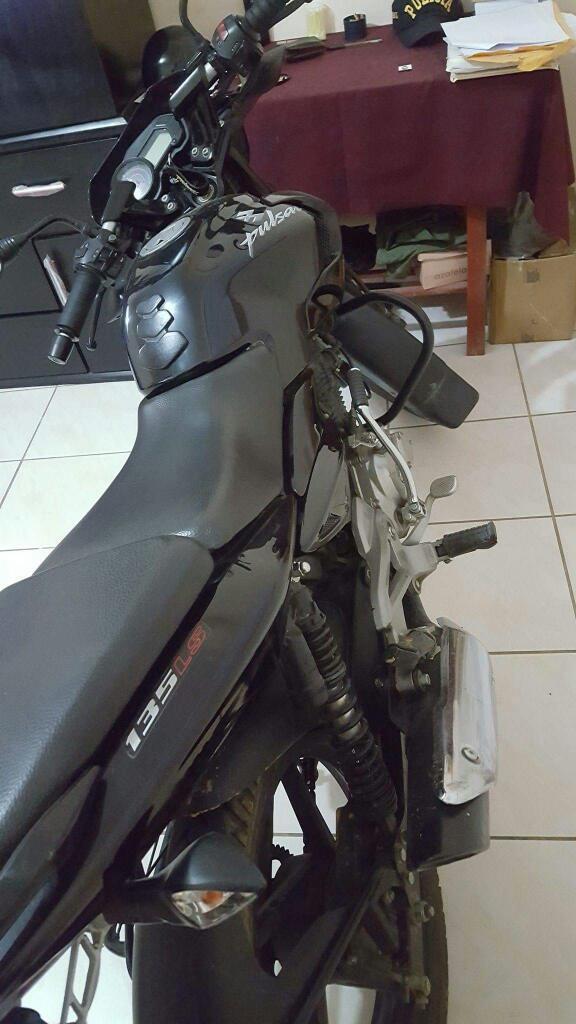 Moto Semi Nueva Pulsar 135