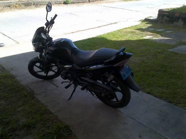Vendo Moto CBF 150 Color Negro Año 2012,recorrido 8,000km