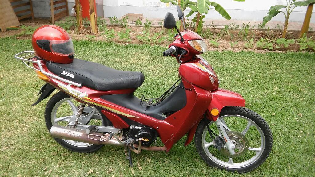 Vendo Mi Moto por Falta de Espacio