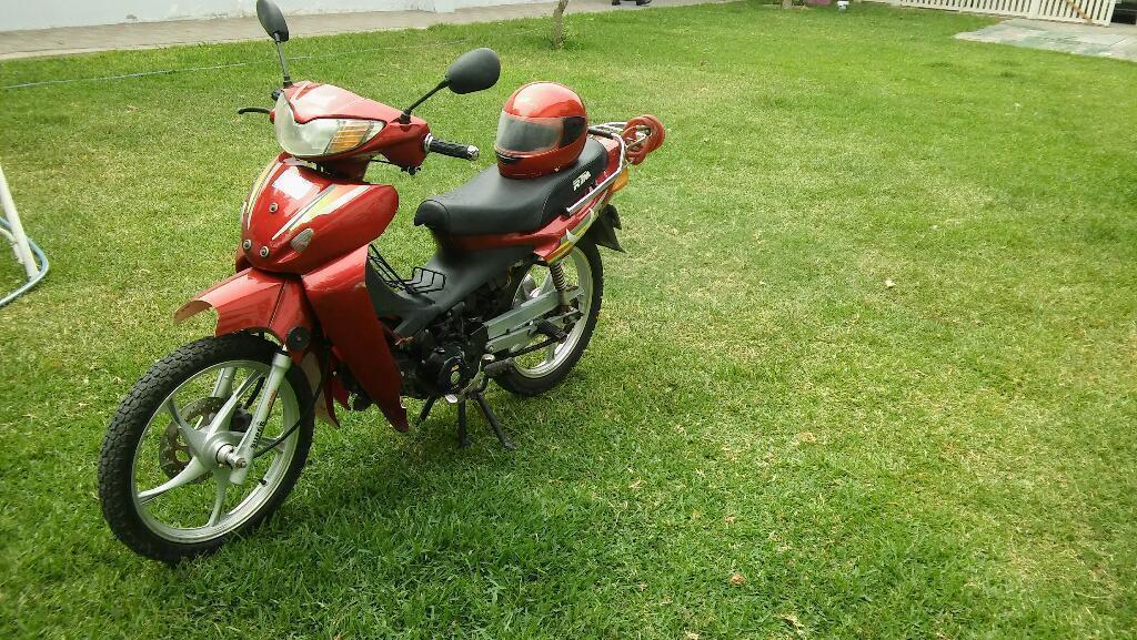 Vendo Mi Moto por Falta de Espacio