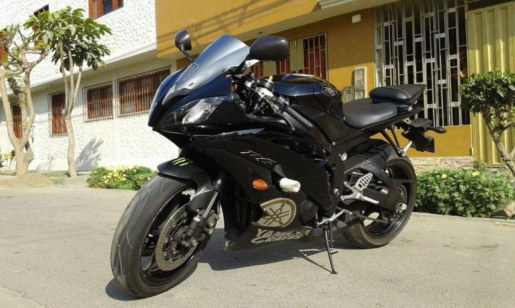 Yamaha R6 2011/ Barranca