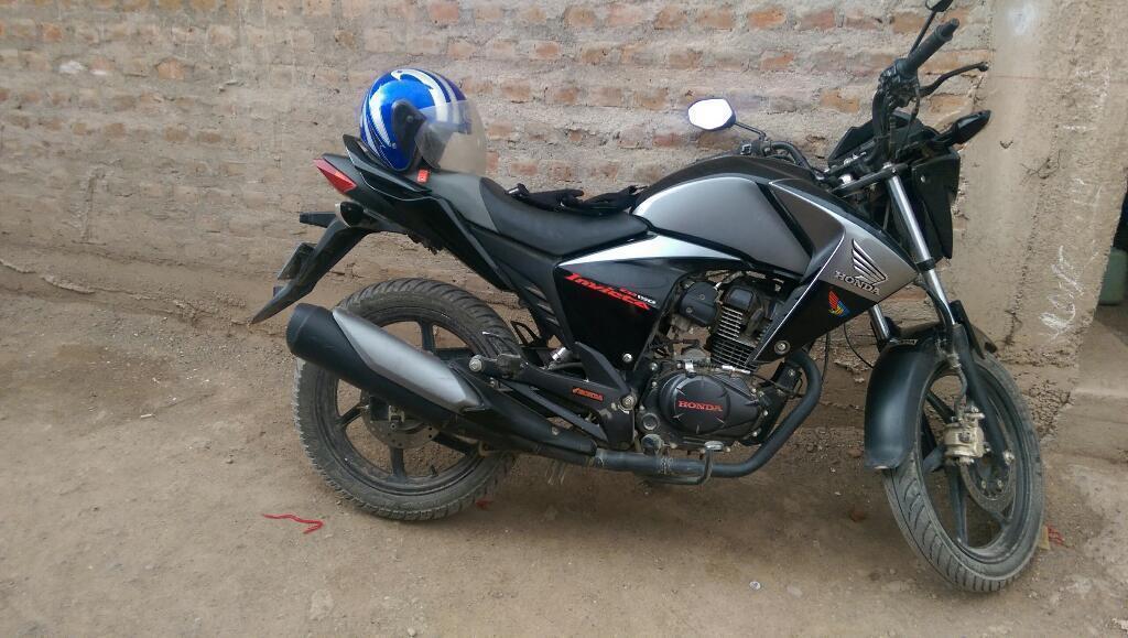 Vendo Moto Honda Invicta 150