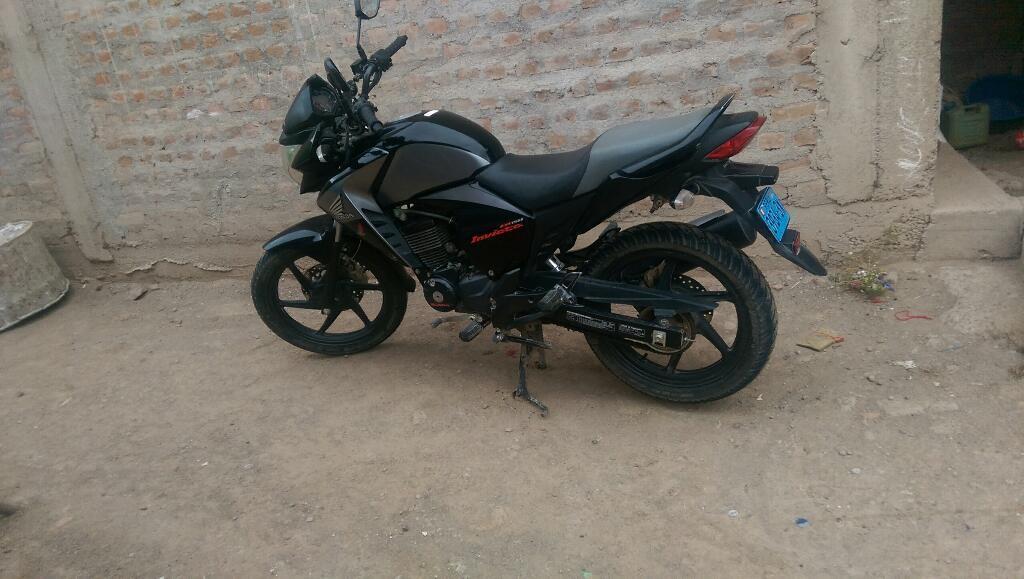 Vendo Moto Honda Invicta 150