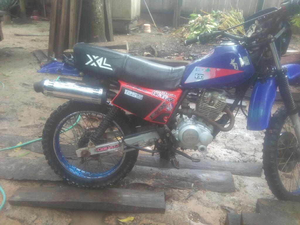 Vendo Moto Modl Xl