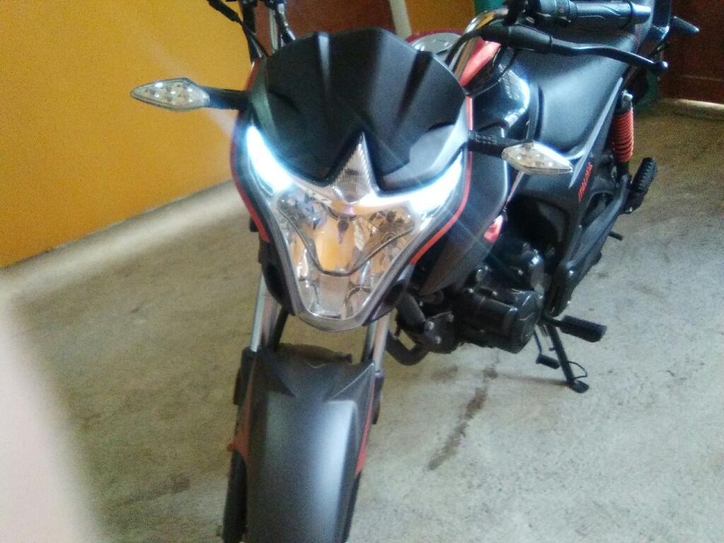 Vendo Moto Italika Semi Nueva