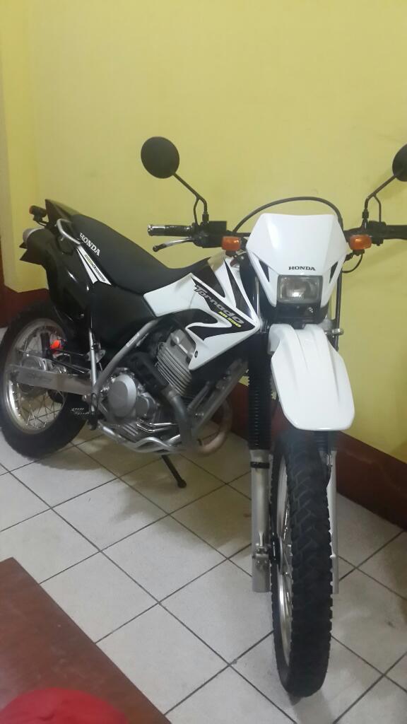 Vendo Moto Honda Tornado Xr 250 2011