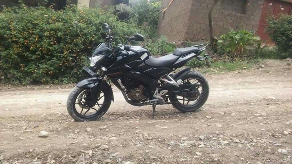 Pulsar Ns 200