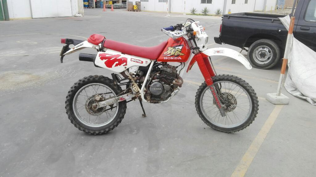 Urgencia Honda Xlr 250