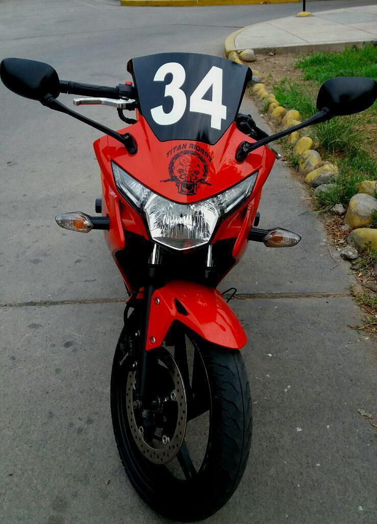 Vendo Moto Honda Cbr250r