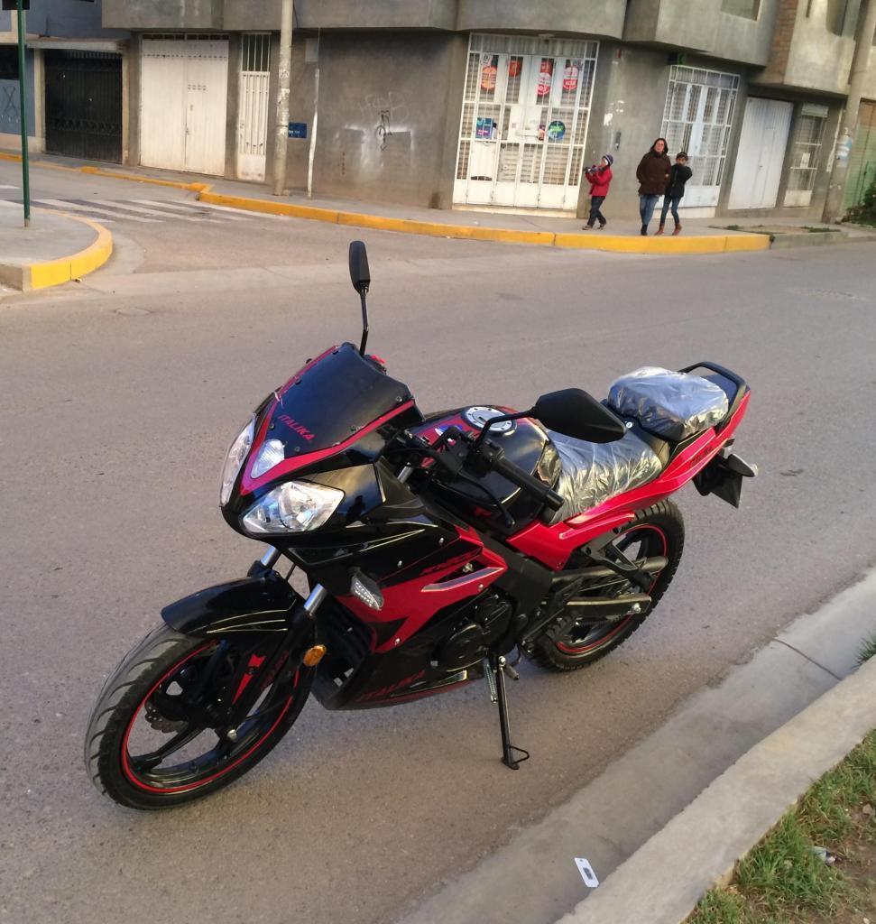 Moto ITALIKA RT 200 modelo sport